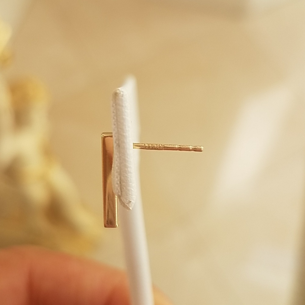 12mm 14k Yellow gold Bar Earrings push back - Picture 3 of 7